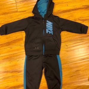 Nike matching set